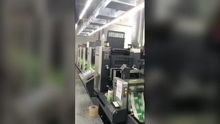 Fabbrica di stampa di etichette adesive personalizzate | Produttore di adesivi professionali in Cina