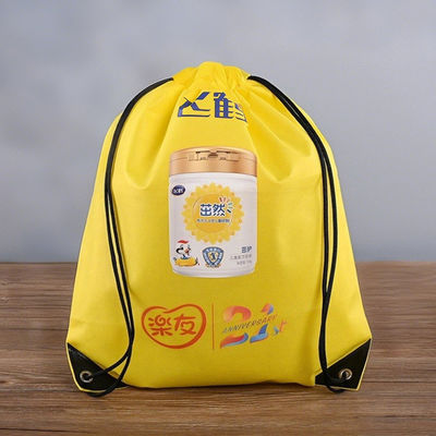 comprare Borsa da spalla a corda nera non tessuta stampata Borsa regalo per eventi online manufacture