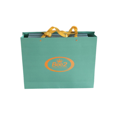 comprare Il regalo di carta stampato di lusso su ordinazione insacca l'imballaggio con Logo Factory olografico online manufacture