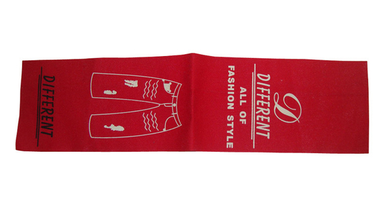 Un buon prezzo. L'abitudine del popolare di centro cuce in etichette orla le etichette cucite Logo Fabric Labels Printing dell'etichetta tessute etichette in linea